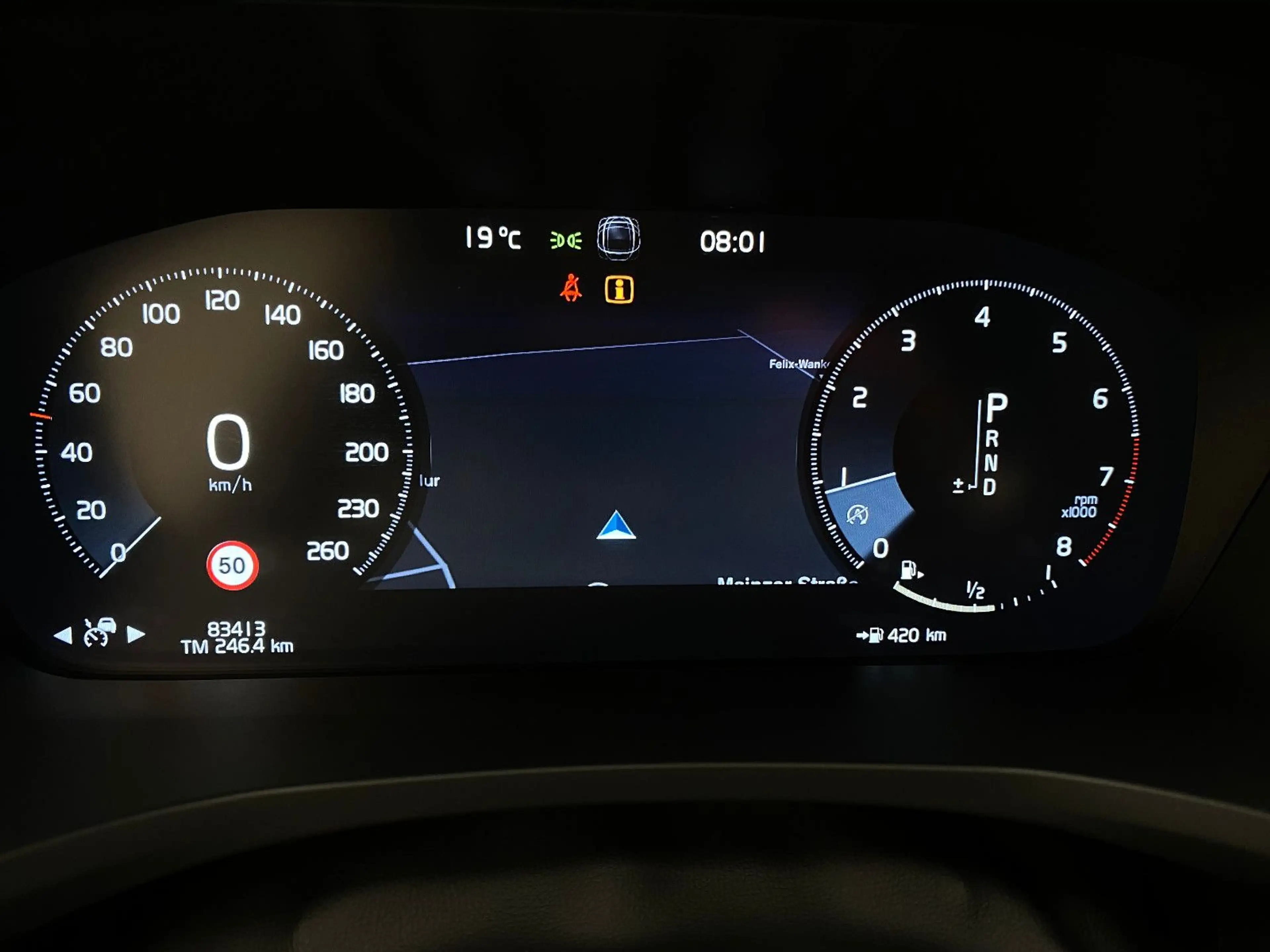 Volvo S60 Lim. R Design Automatik AHK LED ACC Navigation — photo 35