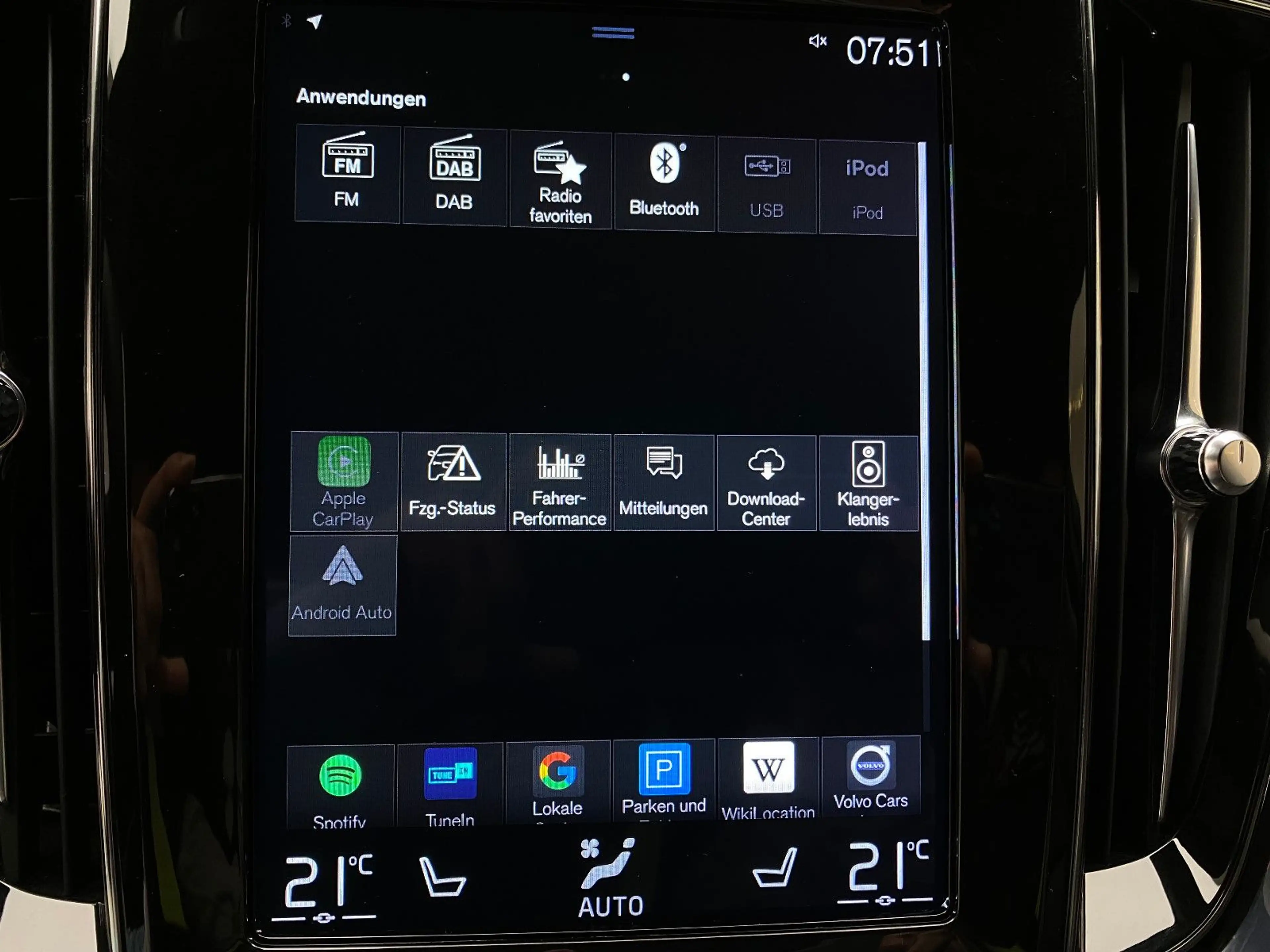 Volvo S60 Lim. R Design Automatik AHK LED ACC Navigation — photo 17