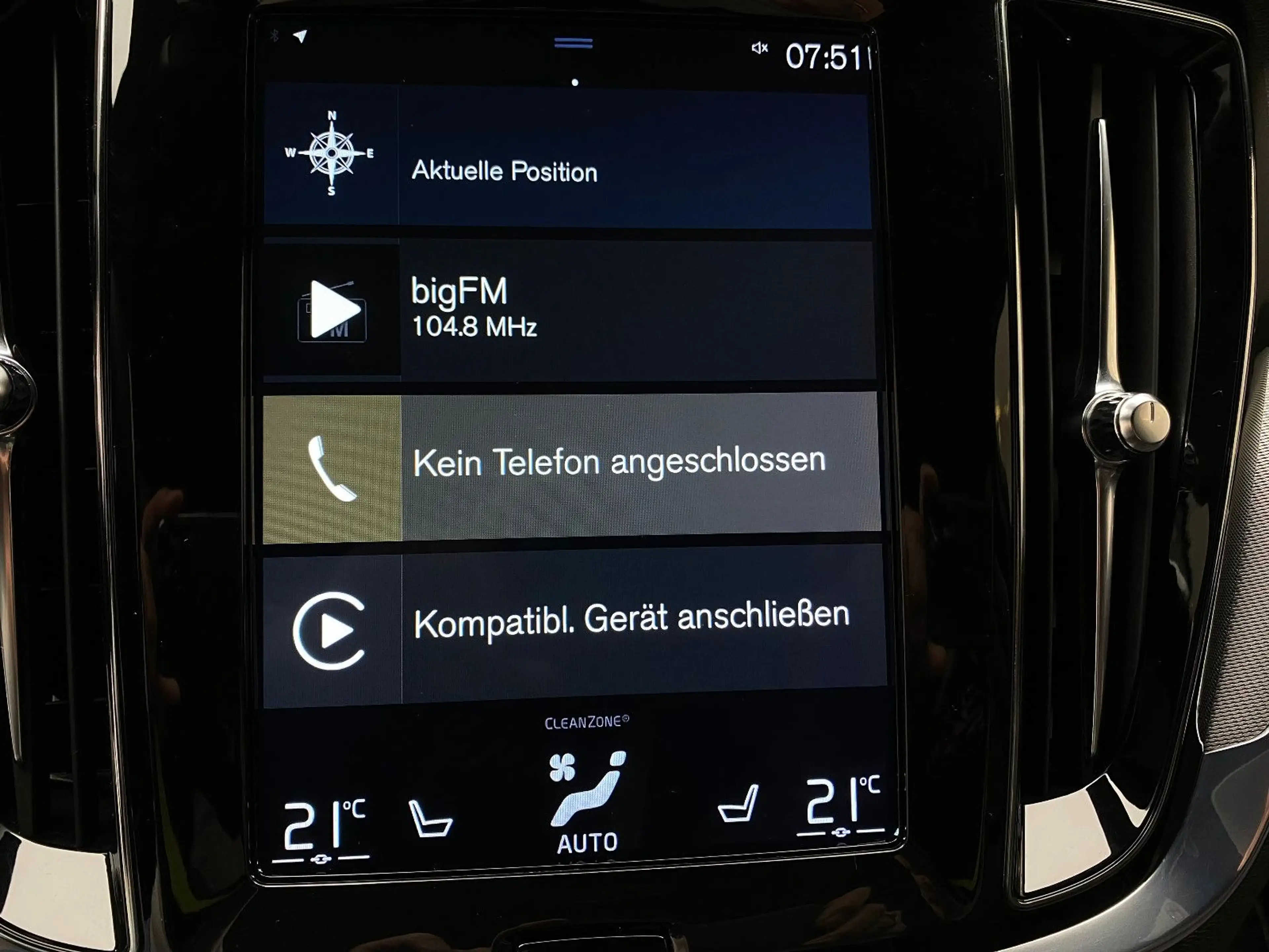 Volvo S60 Lim. R Design Automatik AHK LED ACC Navigation — photo 16