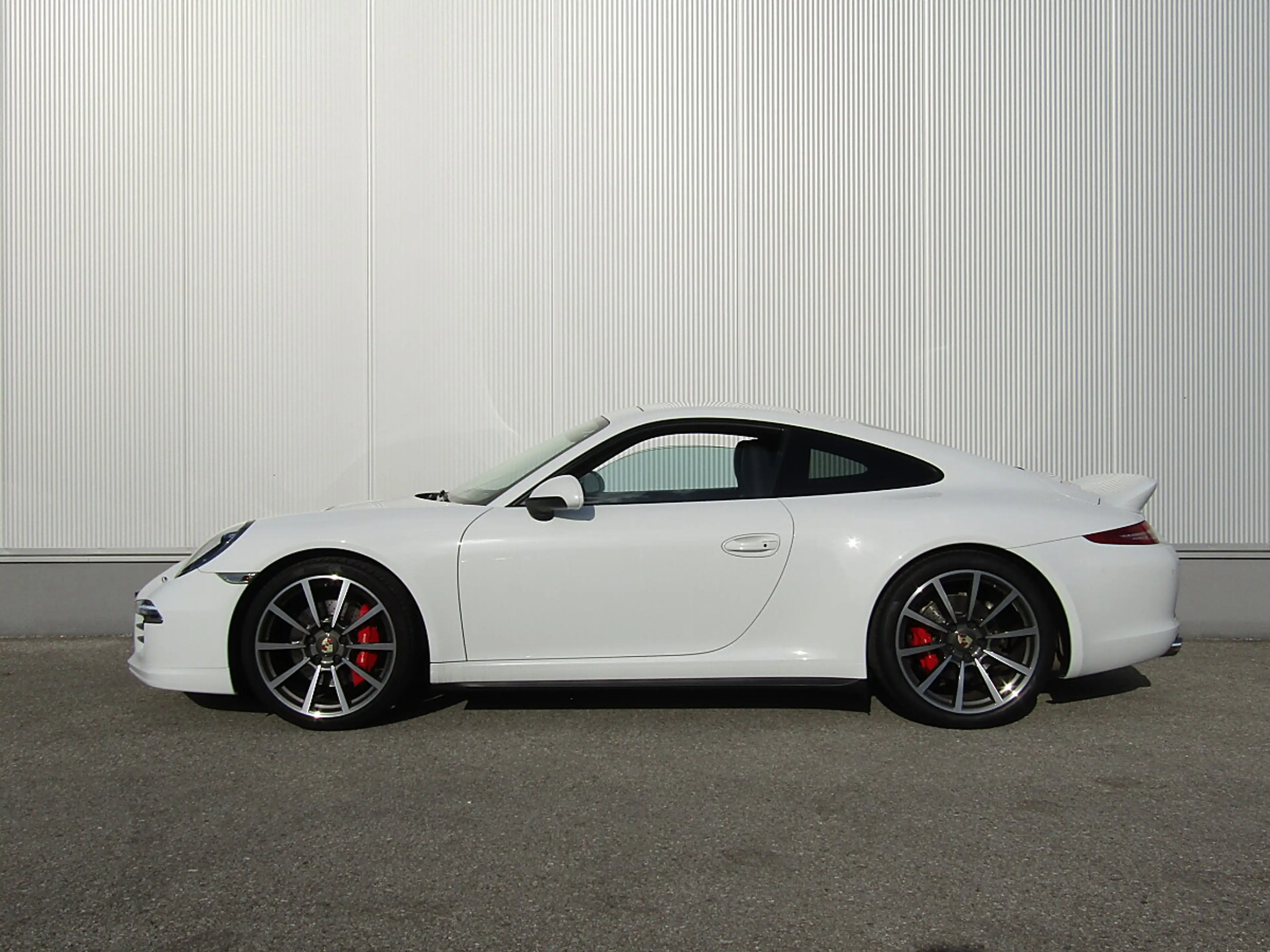 Porsche 911 Carrera 4S WLS 3.8 400PS neuwertiger Zustand!! — photo 2