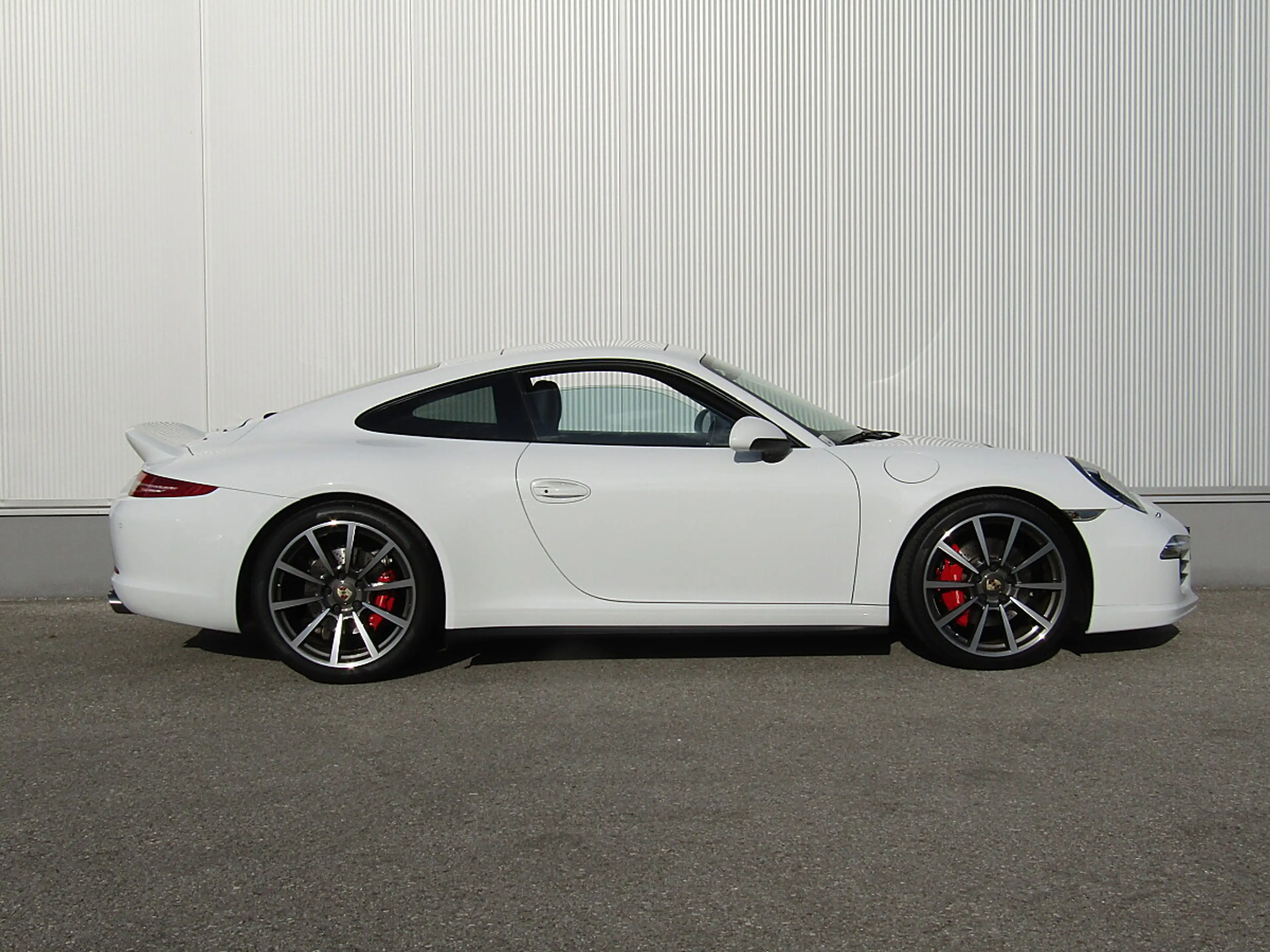 Porsche 911 Carrera 4S WLS 3.8 400PS neuwertiger Zustand!! — photo 5