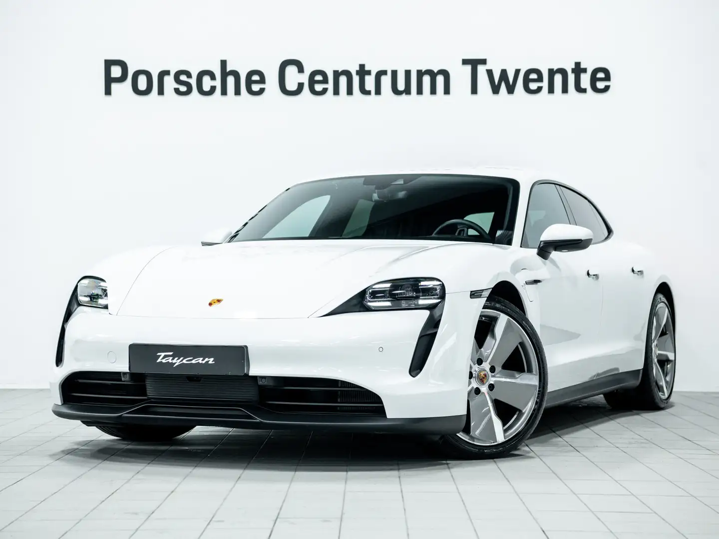 Porsche Taycan Sport Turismo Wit - 1