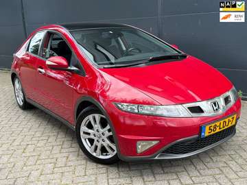 1.8 Executive/Navi/Airco/Cruise/panorama/trekhaak