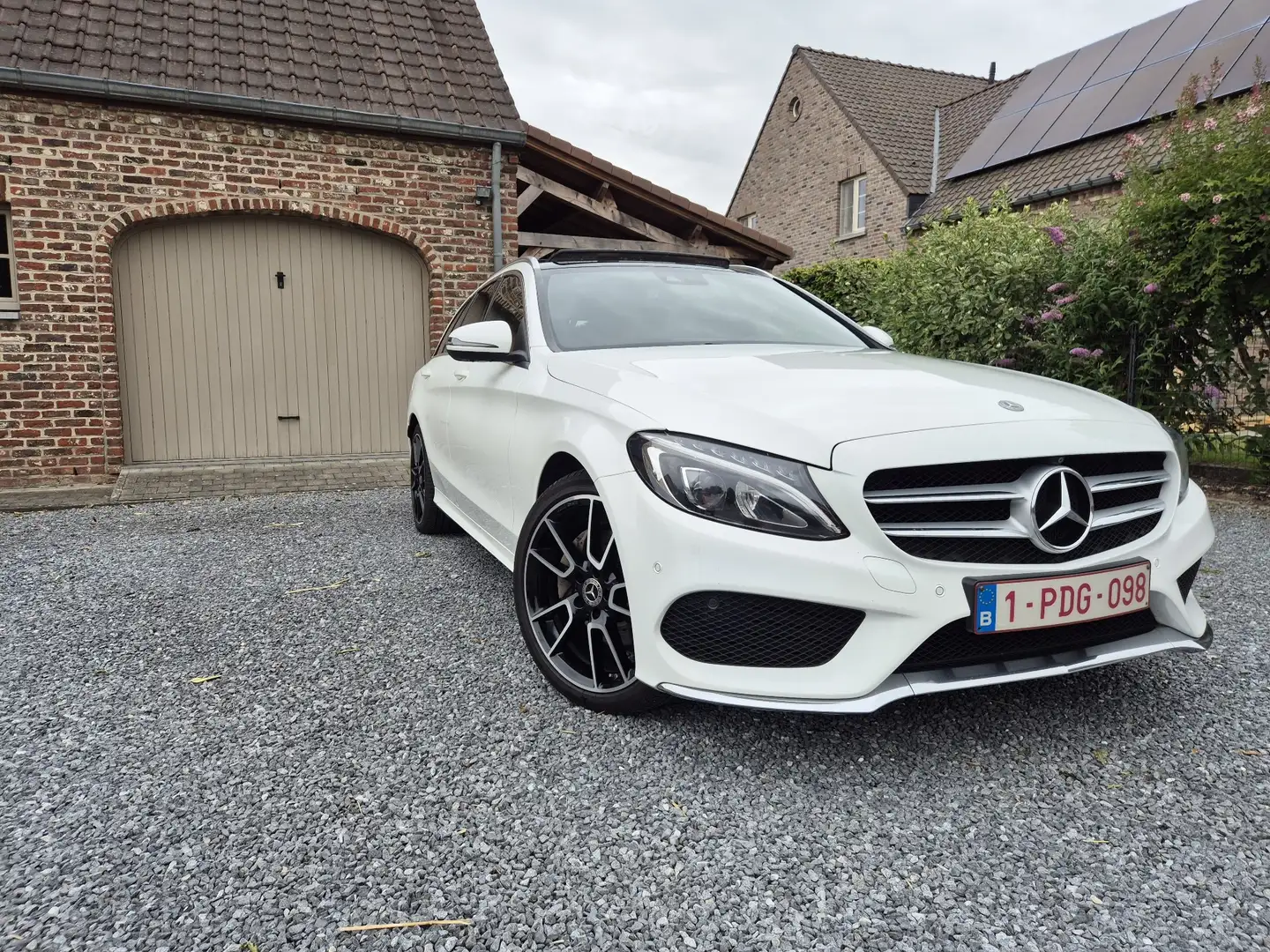 Mercedes-Benz C 200 d Business Solution AMG - 1