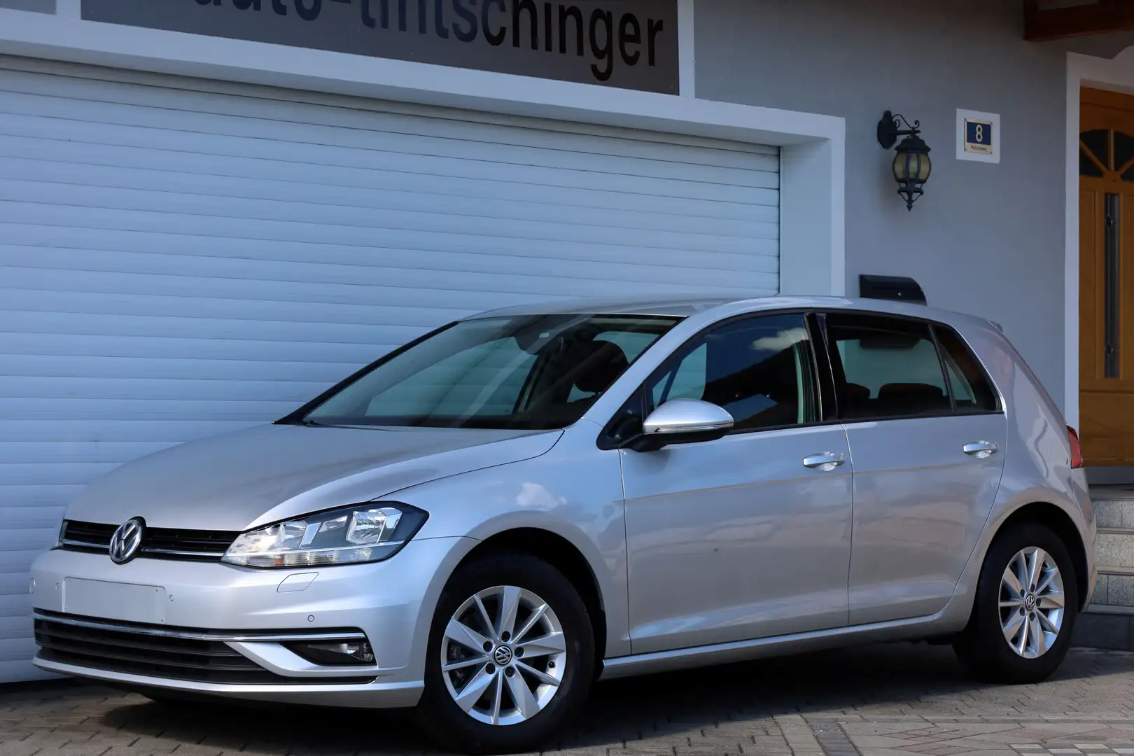 Volkswagen Golf 1,0 TSI COMFORTLINE *VIRTUAL-ACC-SHZ-APP_CONNECT* Silber - 1