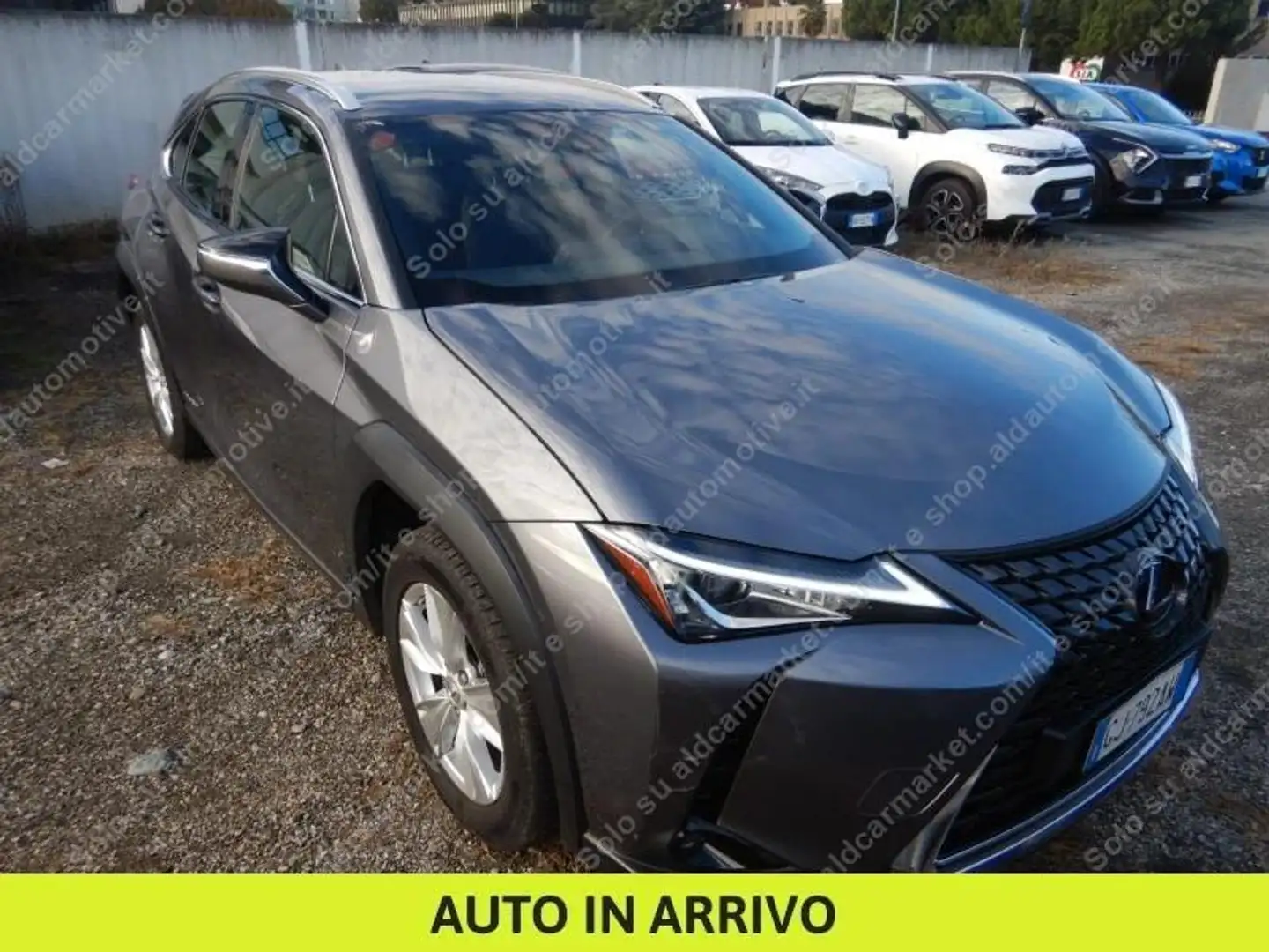 Lexus UX 250h Business 2wd cvt my20 Gris - 2