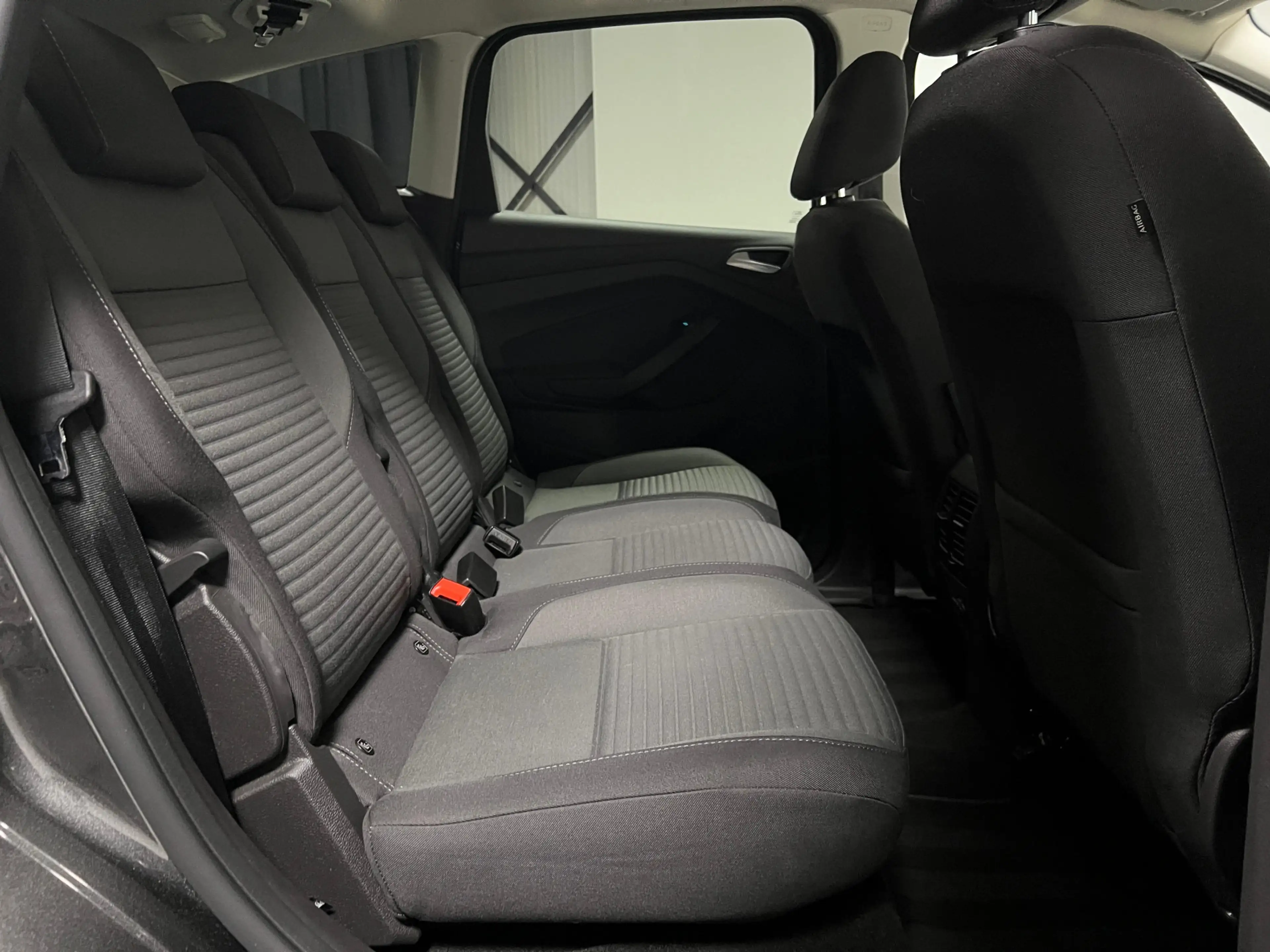 Ford C-Max 1.5 Titanium | NAVI | TREKHAAK | KEYLESS | STUUR-/ — photo 32