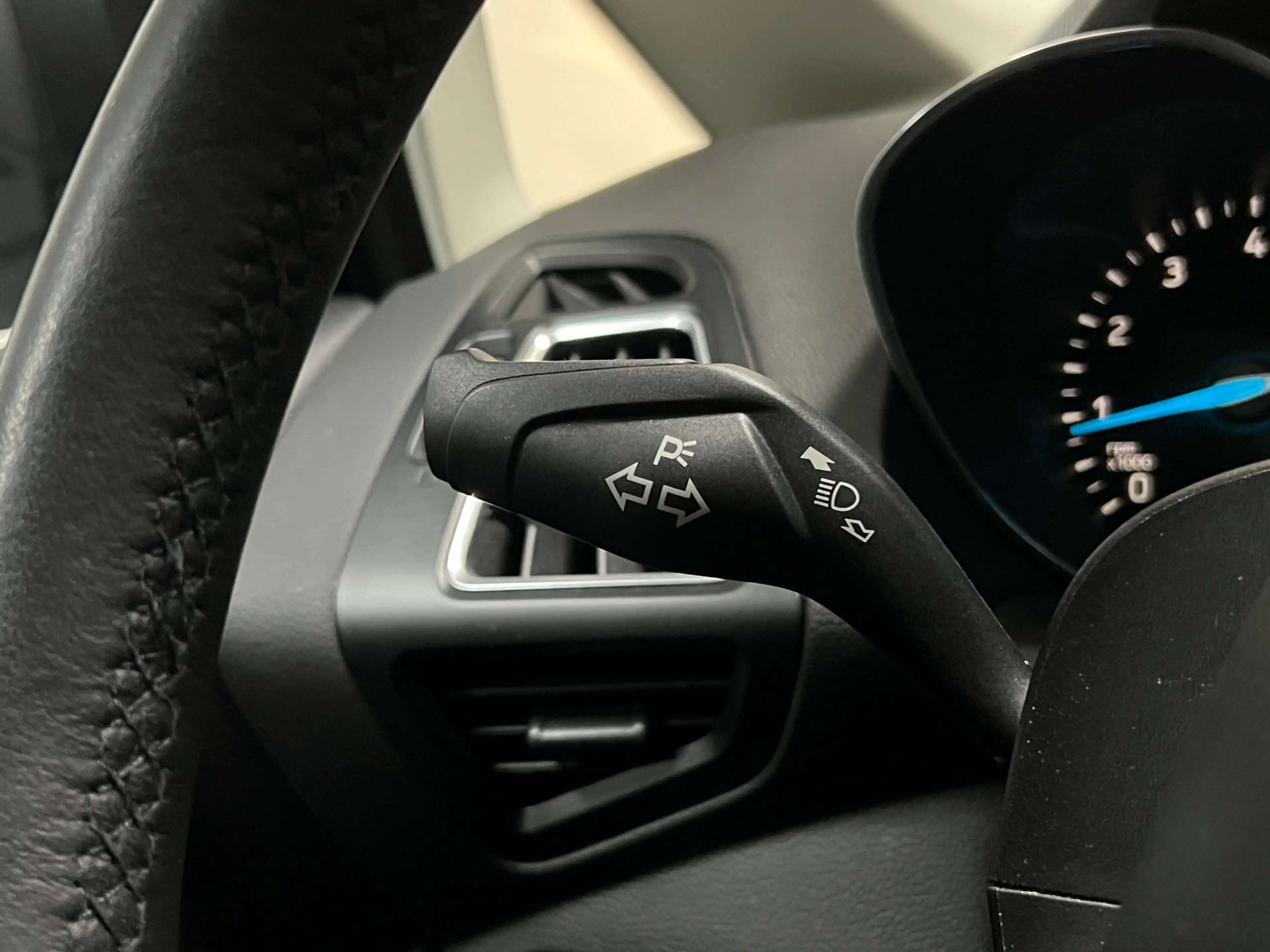 Ford C-Max 1.5 Titanium | NAVI | TREKHAAK | KEYLESS | STUUR-/ — photo 19