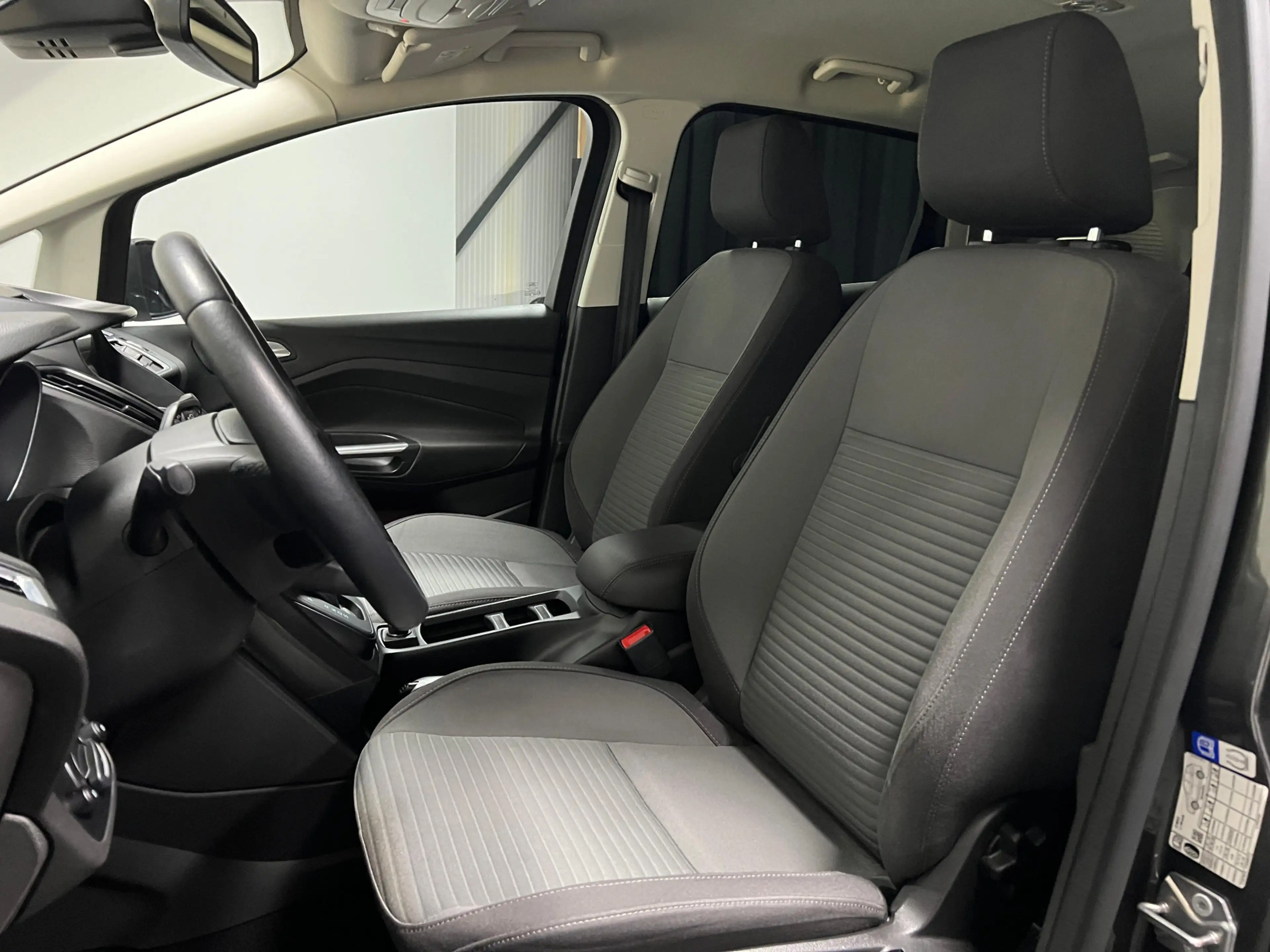 Ford C-Max 1.5 Titanium | NAVI | TREKHAAK | KEYLESS | STUUR-/ — photo 9
