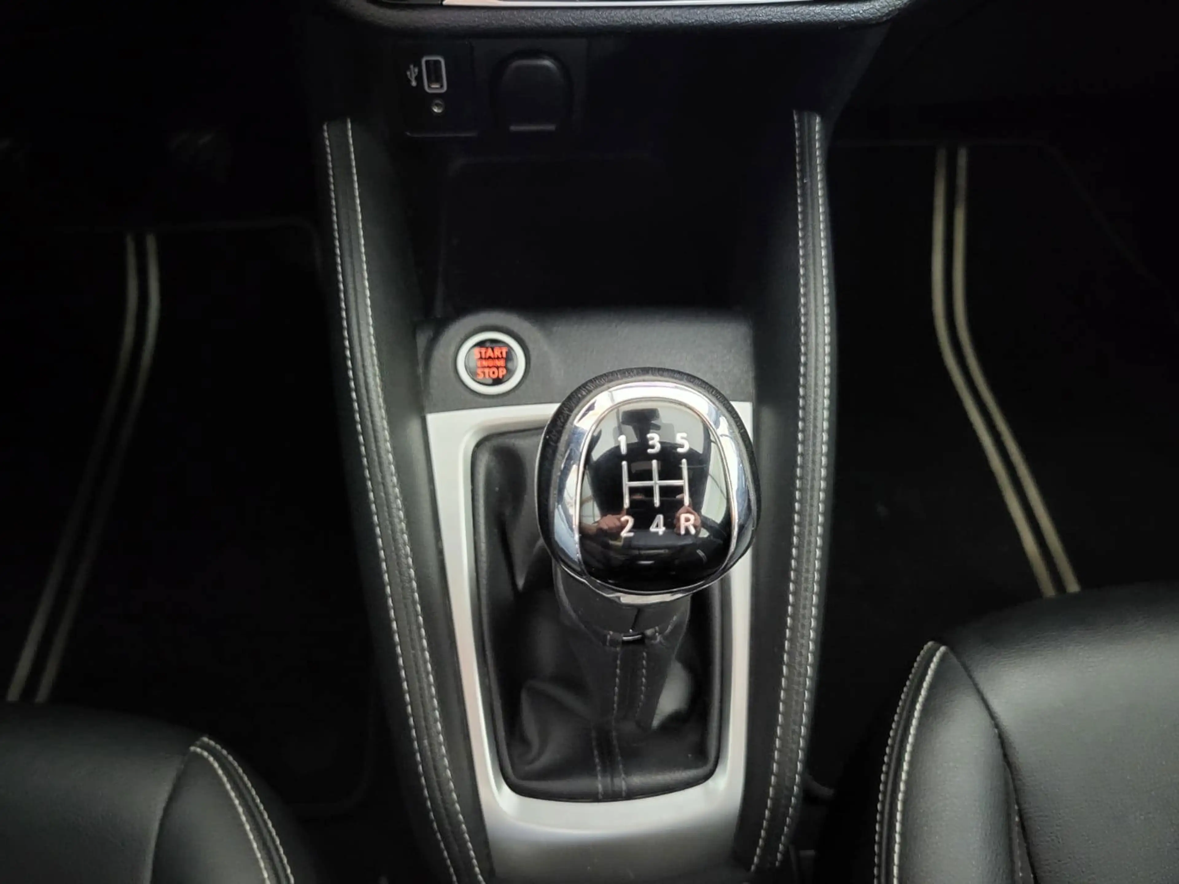 Nissan Micra 1.0 IG-T N-Sport, Camera, Navigatie, Parkeersensor — photo 14