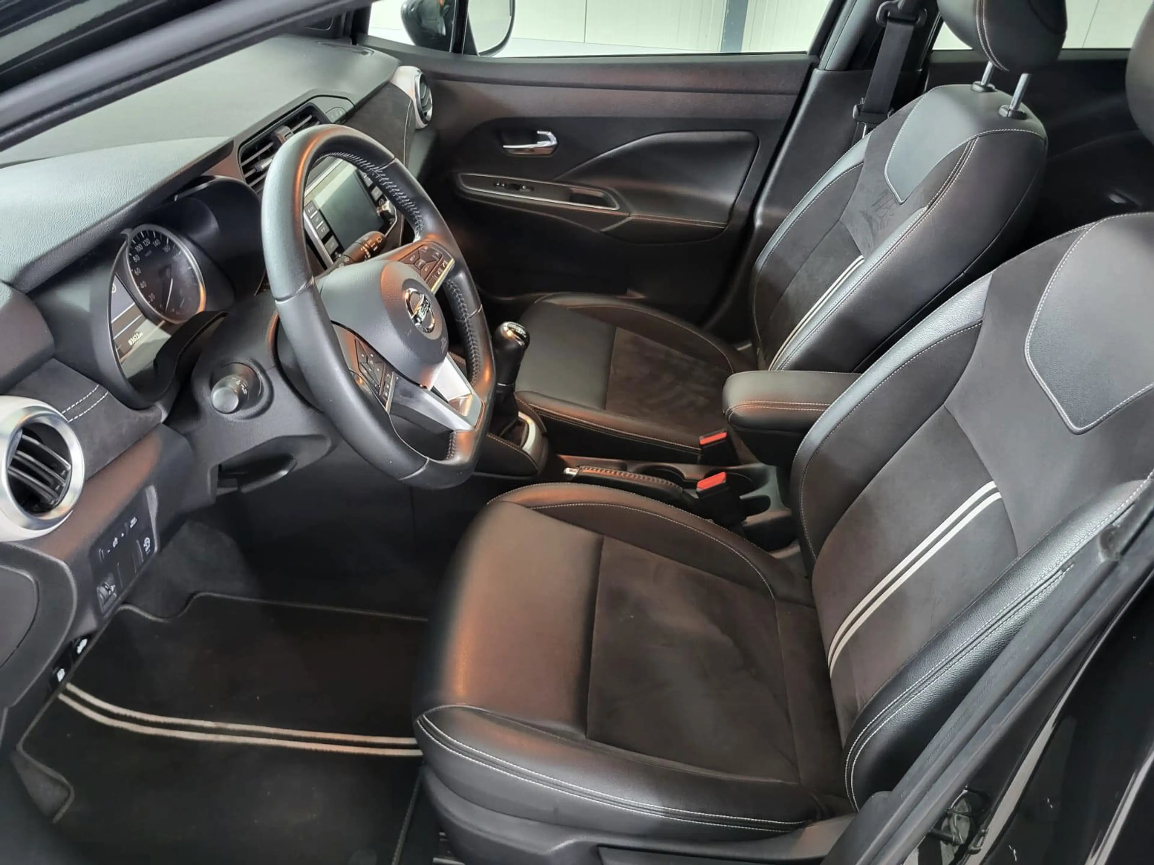 Nissan Micra 1.0 IG-T N-Sport, Camera, Navigatie, Parkeersensor — photo 8