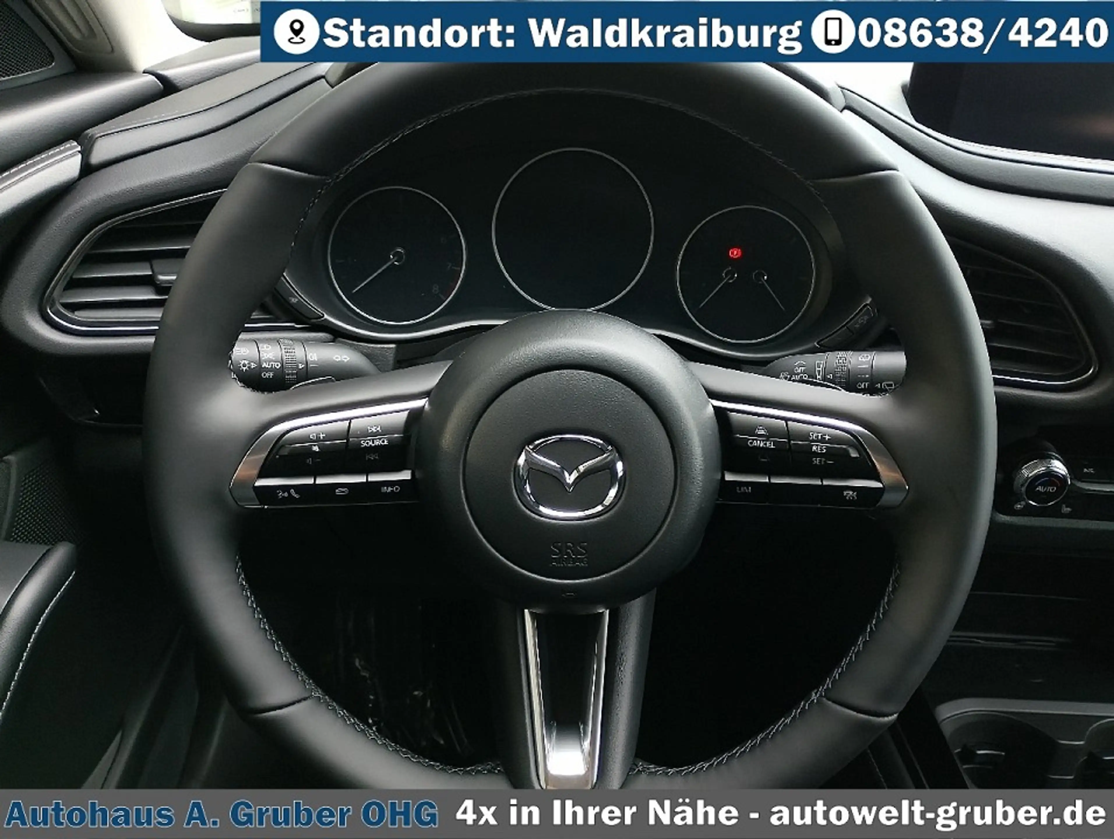 Mazda CX-30 e-SKYACTIV G Automatik Center-L+Design-Pak+Matrix- — photo 12