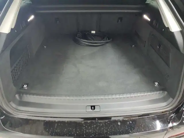 Audi A6 view 15