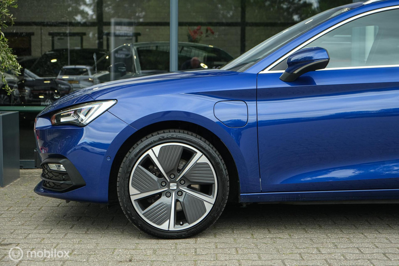 SEAT Leon e-Hybrid Sportstourer 1.4 TSI eHybrid PHEV Xcellence | Stoe — photo 11