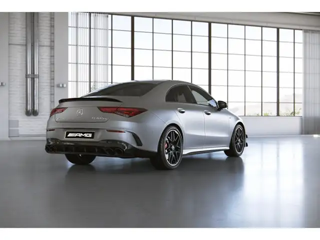 Mercedes-Benz Cla view 3