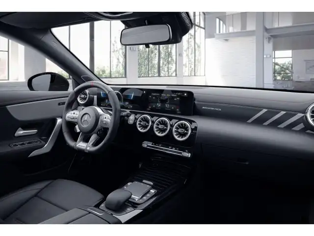 Mercedes-Benz Cla view 9