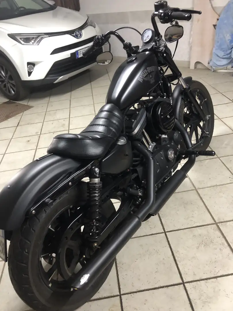 Harley-Davidson Iron 883 all customized - 2
