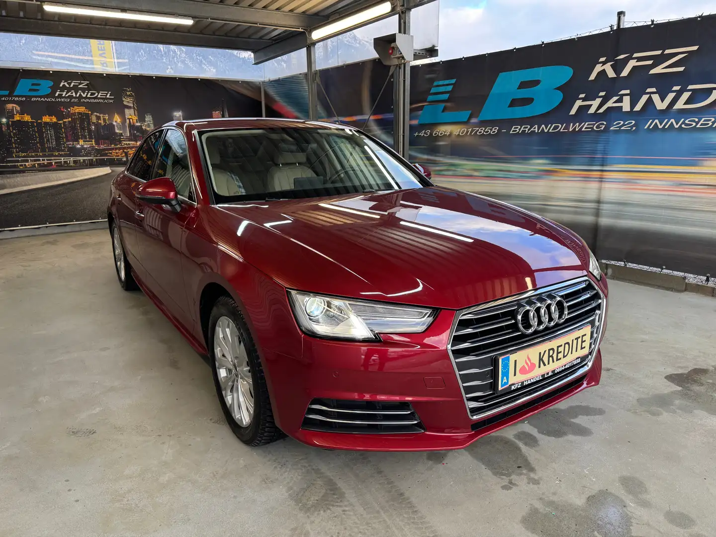 Audi A4 design ultra Rot - 1