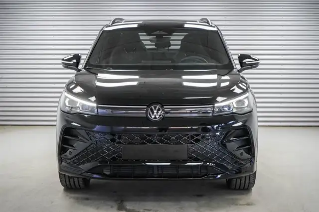 Volkswagen Tiguan 2,0 TDI DSG 4Motion R-Line - LAGER 142 kW (193 ... Ansicht 2