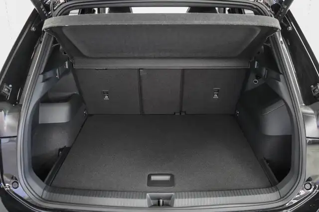 Volkswagen Tiguan 2,0 TDI DSG 4Motion R-Line - LAGER 142 kW (193 ... Ansicht 19