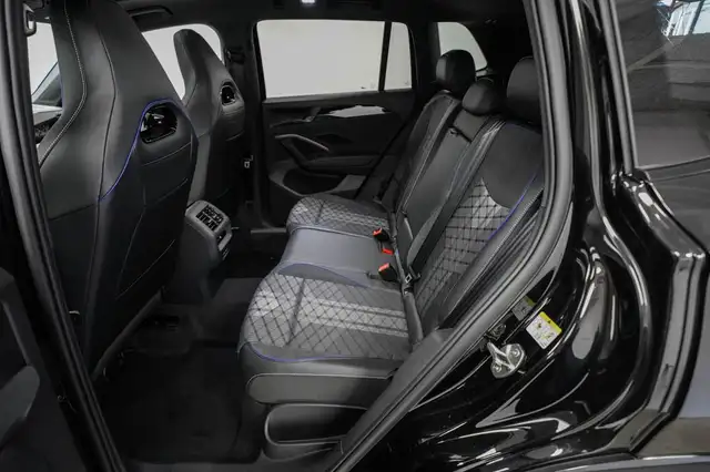 Volkswagen Tiguan 2,0 TDI DSG 4Motion R-Line - LAGER 142 kW (193 ... Ansicht 17