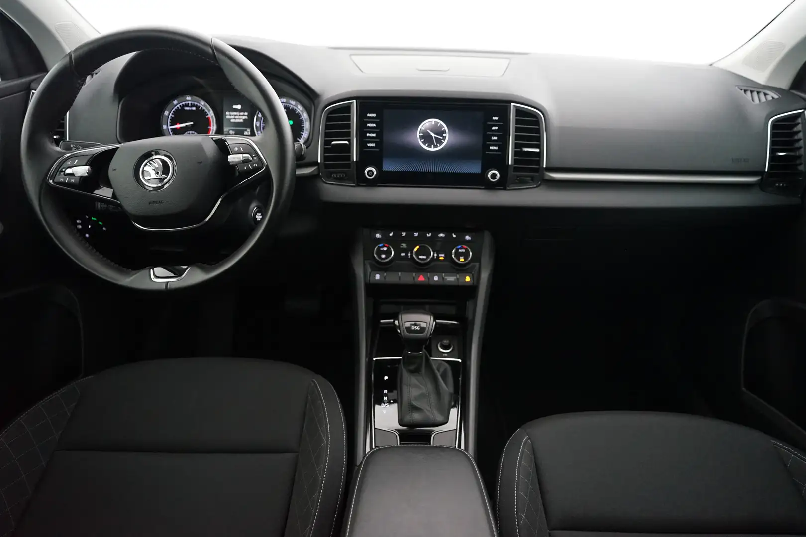 Skoda Karoq 1.5 TSI ACT Business Edition Grijs - 2