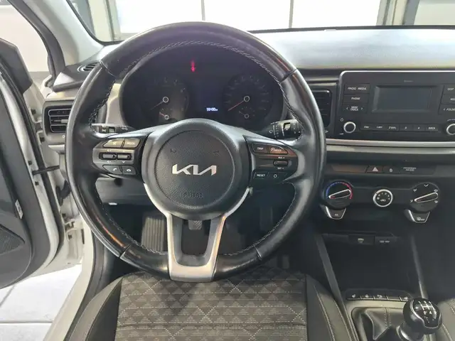 Kia Rio view 10