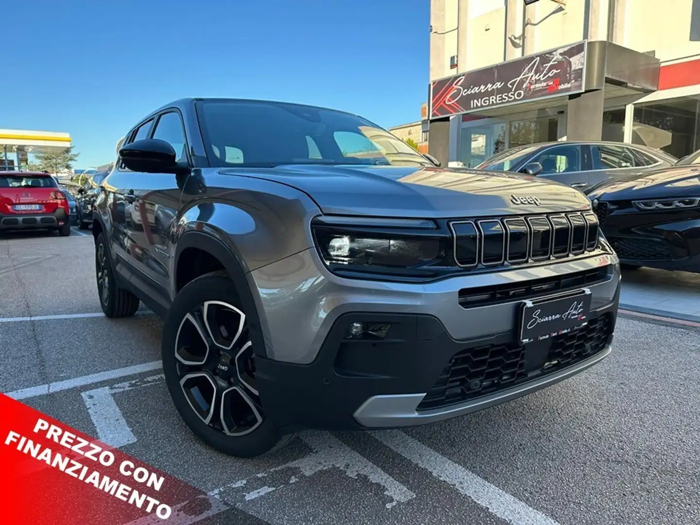 Jeep Avenger Avenger 1.2 Turbo 100 CV MHEV Summit edct6 Gris - 1