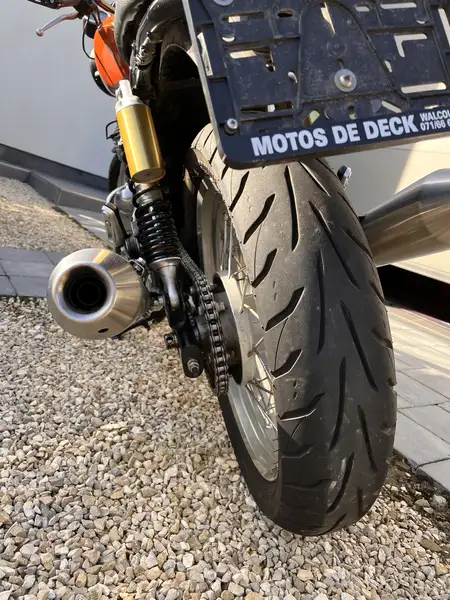 Royal Enfield Interceptor 650 - foto 3