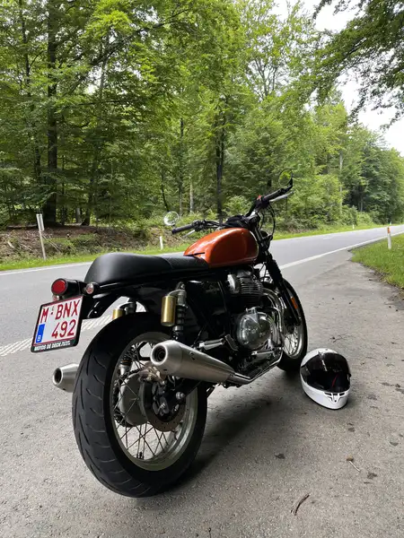Royal Enfield Interceptor 650 - foto 4
