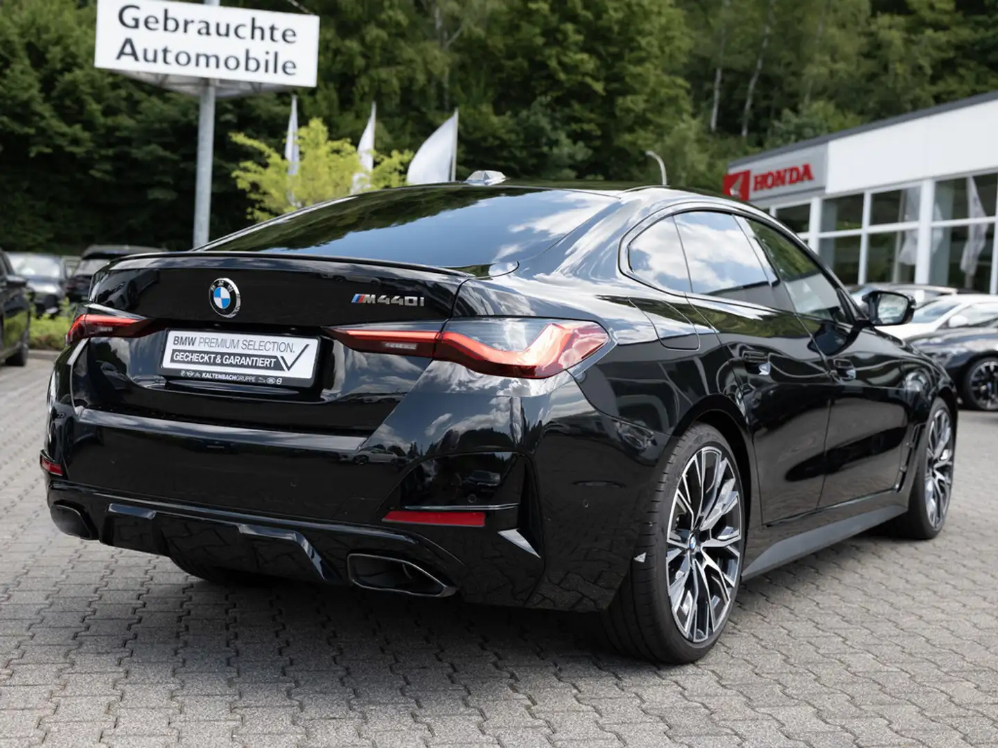 BMW 440 Gran Coupe 360° LASER LED NAVI HGSD H/K Schwarz - 2