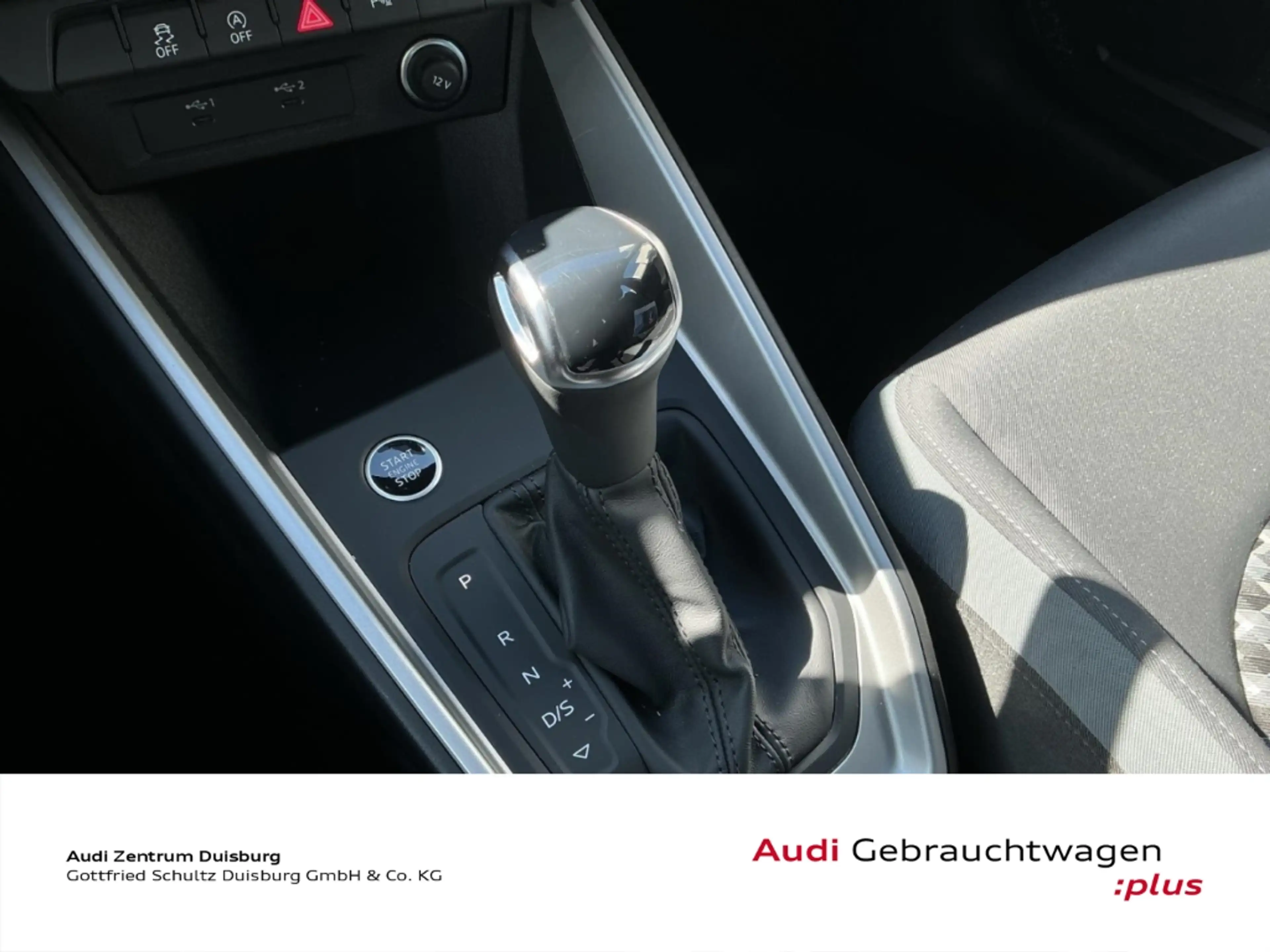 Audi A1 allstreet 30 TFSI — photo 14