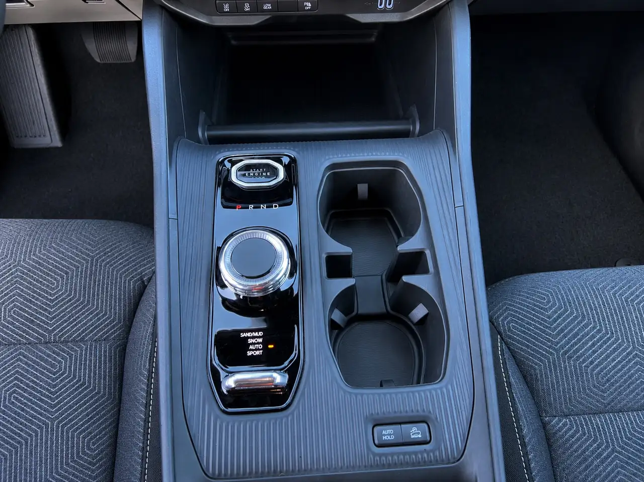 Jeep Cherokee снимка Jeep Cherokee