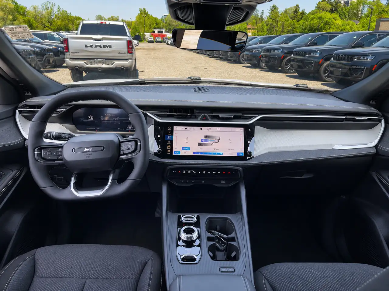 Jeep Cherokee снимка Jeep Cherokee