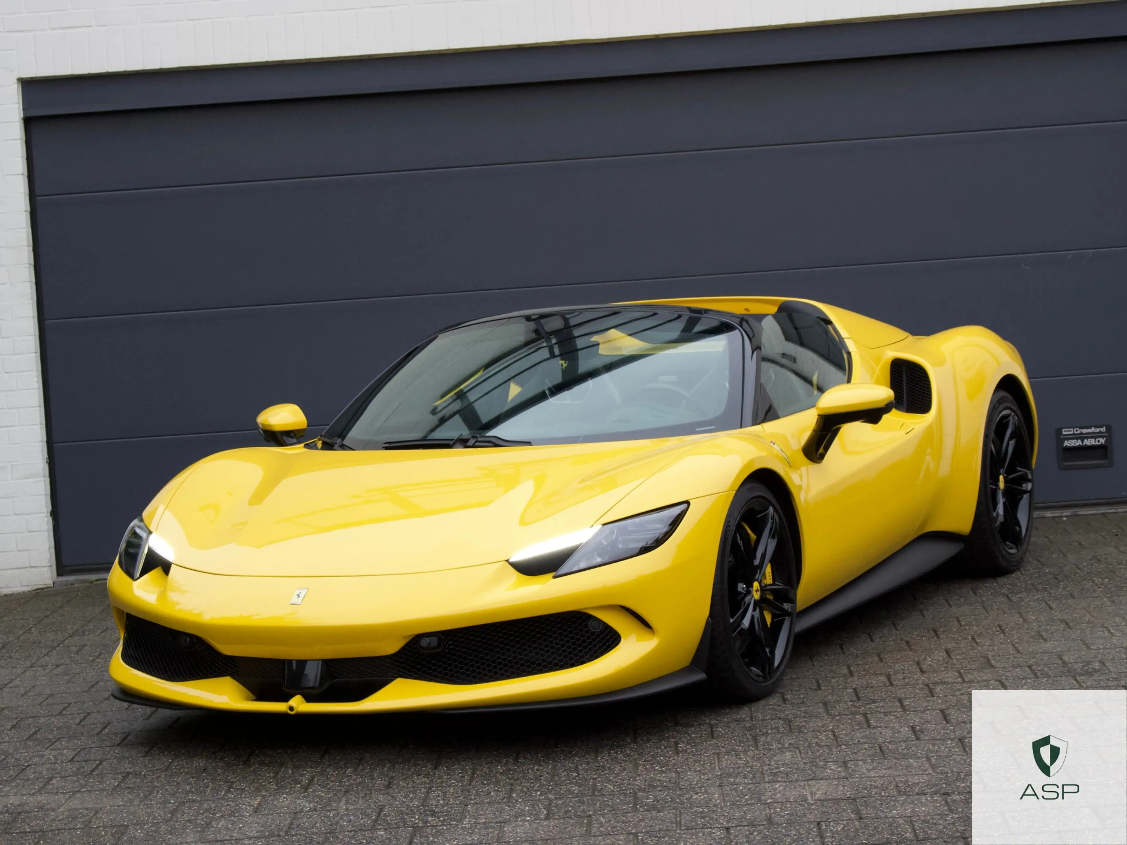 Ferrari 296 GTS | Giallo Modena | Front Lift | Full PPF | 1 eigenaar | Belgische wagen | — photo 29