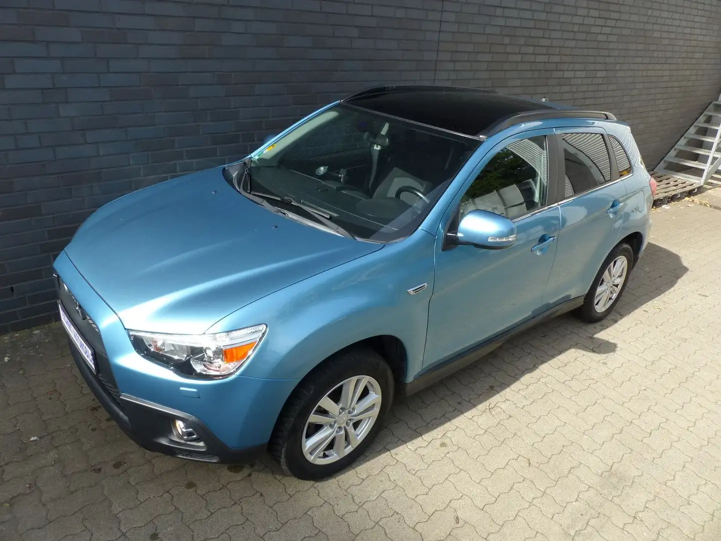 Mitsubishi ASX Intense Pano/AHK/Xenon/PDC/Klimaautom Blau - 1