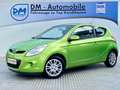 Hyundai i20 1.2 Comfort Klima AHK 8fach Bereift TÜV neu Grün - thumbnail 1