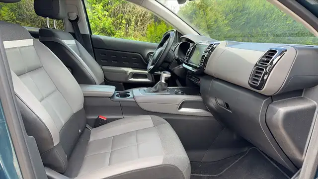 Citroen C5 Aircross view 25