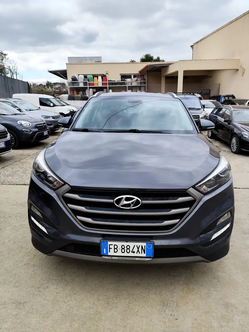 Hyundai TUCSON 2.0 crdi Comfort Plus Pack 4wd 136cv auto - 2