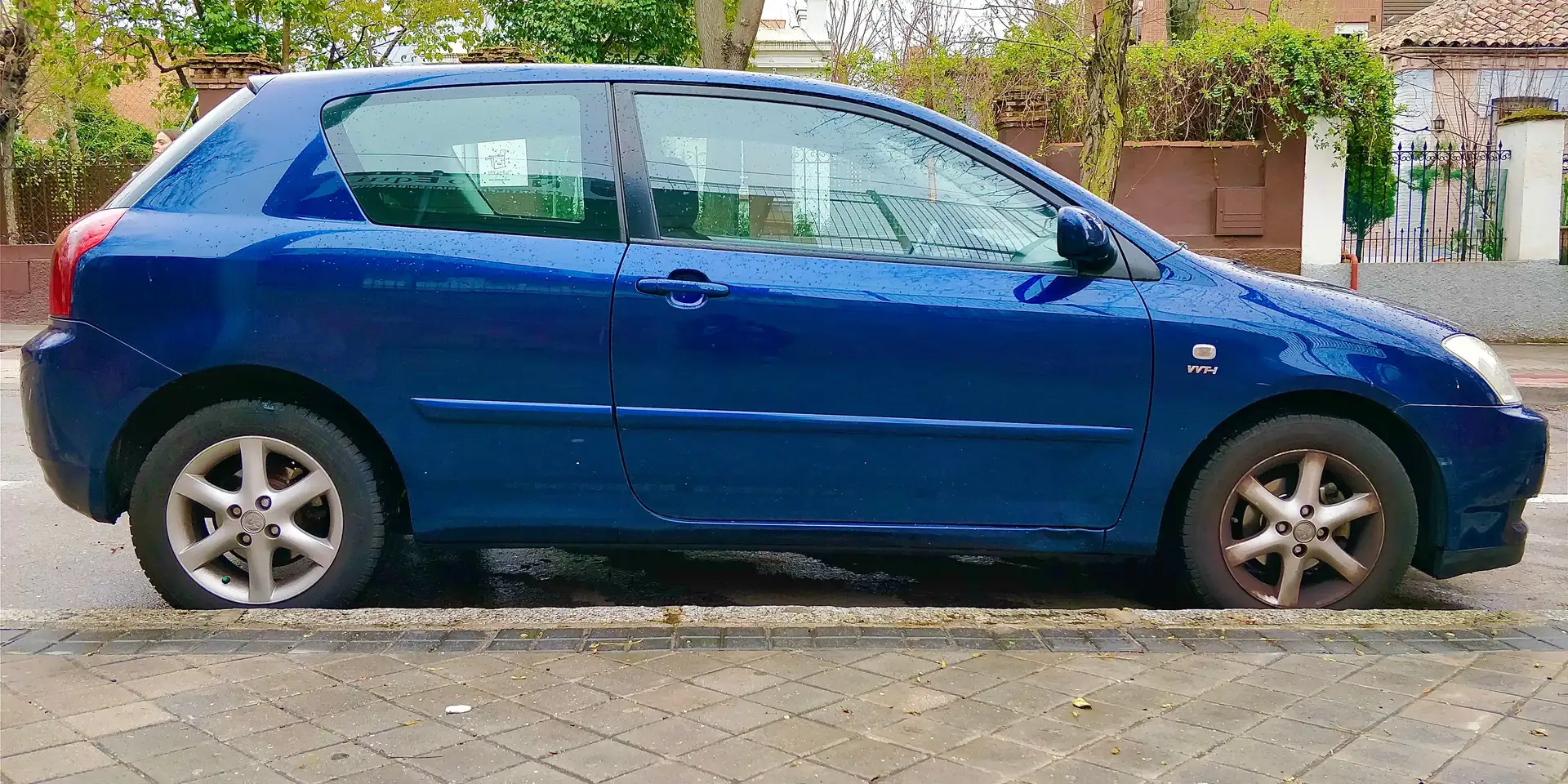 Toyota Corolla Azul - 2