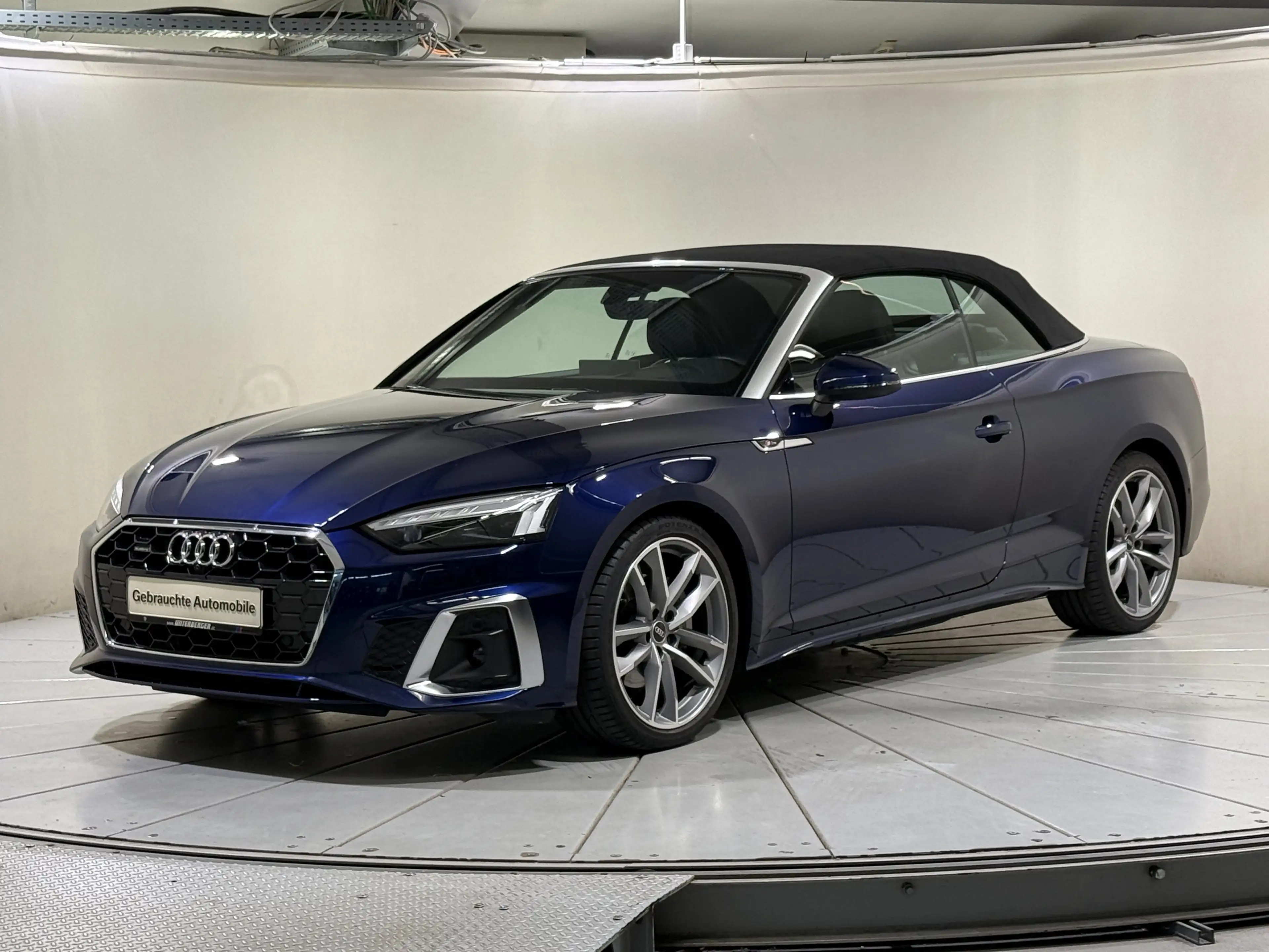 Audi A5 Cabrio 40 TDI quattro S line AHK HUD ACC RFK — photo 9