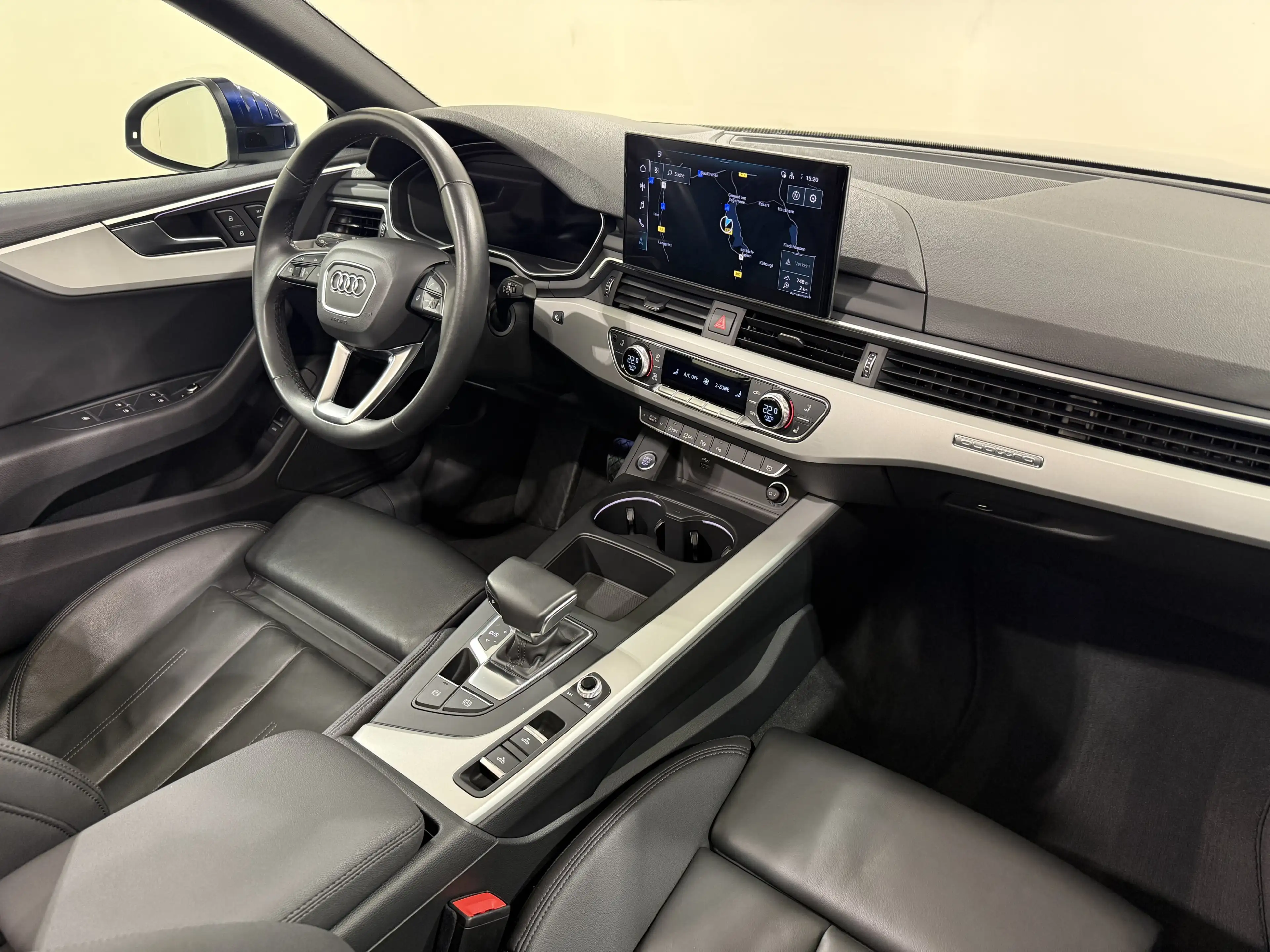 Audi A5 Cabrio 40 TDI quattro S line AHK HUD ACC RFK — photo 15