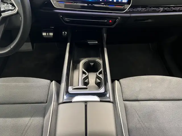 Volkswagen ID.7 view 13
