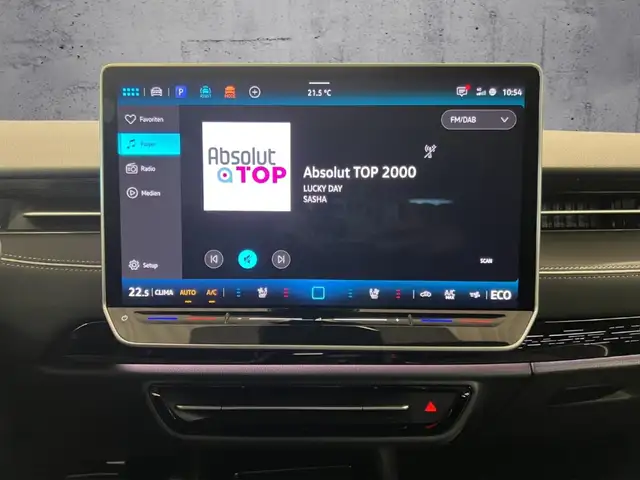Volkswagen ID.7 view 14