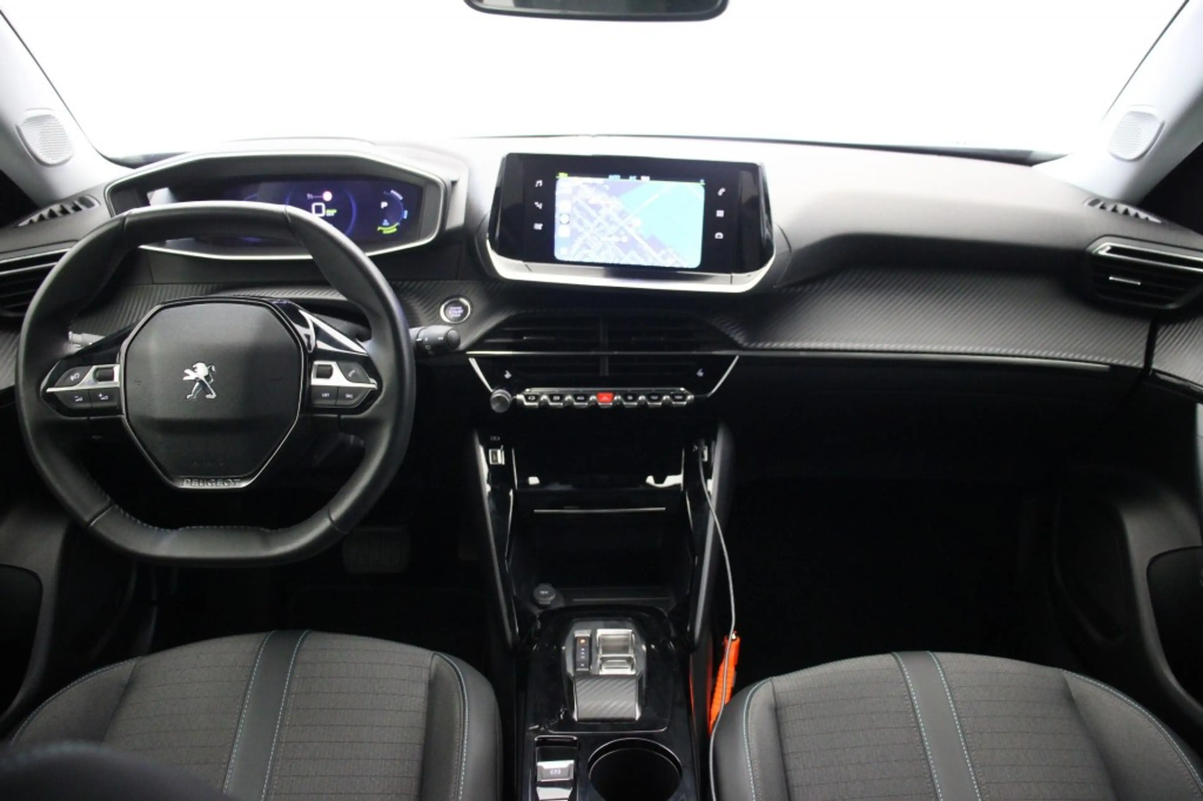 Peugeot e-2008 Allure Pack 50 kWh - Digitaal Cockpit, Carplay, Ca — photo 2