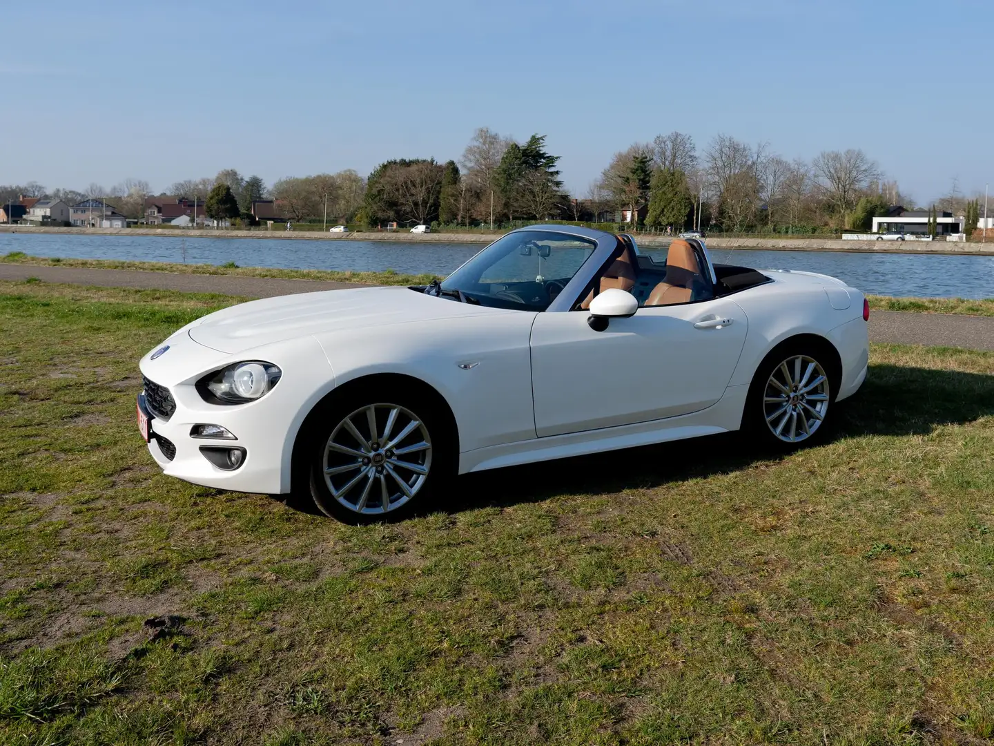 Fiat 124 Spider 124 Spider 1.4 MultiAir Turbo Automatik Lusso Blanco - 2