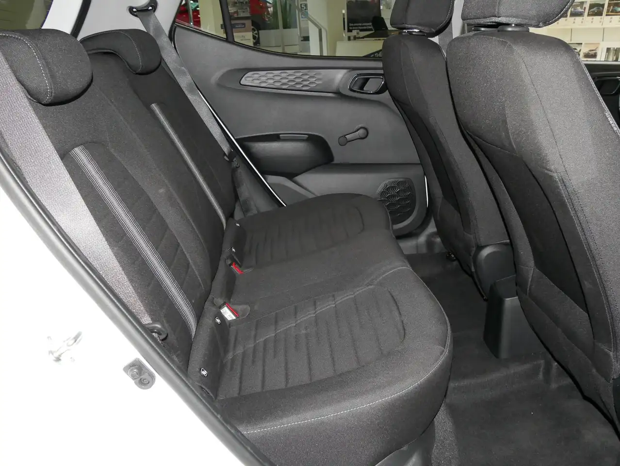 Hyundai i10 1.0 Edition 30 CarPlay PDC SHZ TOP ZUSTAND, миниатюра 8
