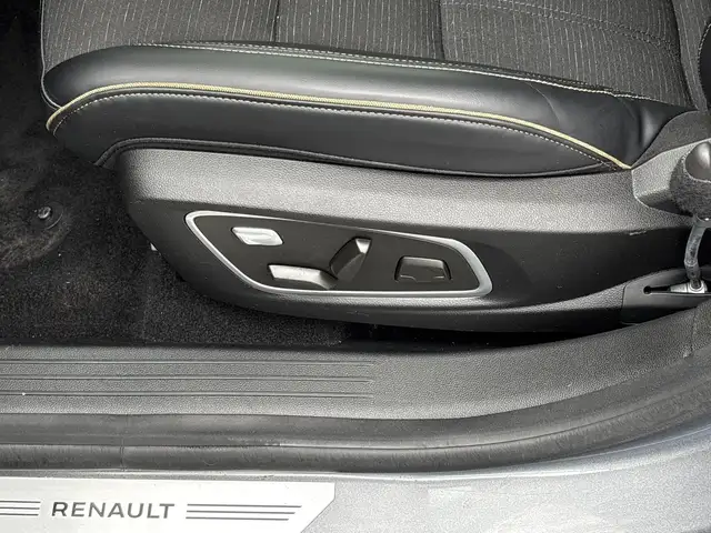 Renault Austral view 23