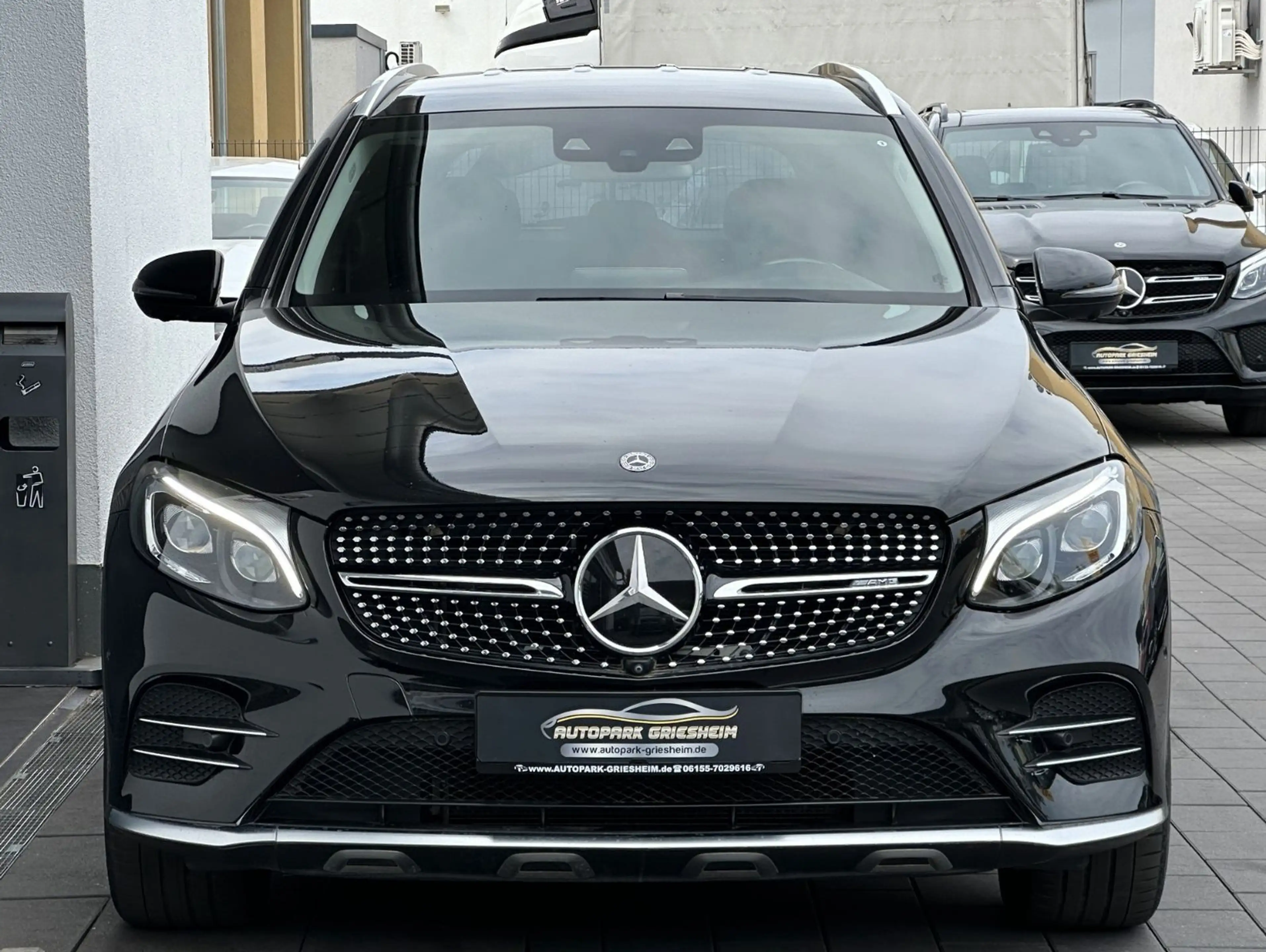 Mercedes-Benz GLC 43 AMG 4Matic*COMAND*HEAD-UP*ST-HZ*ACC+*360° — photo 2