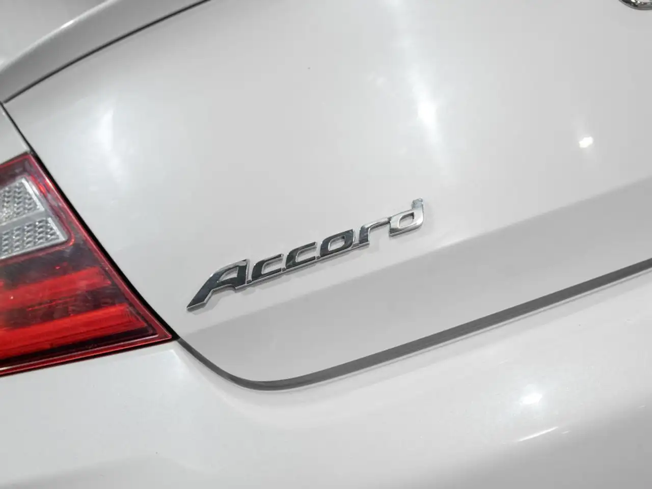 Honda Accord снимка Honda Accord